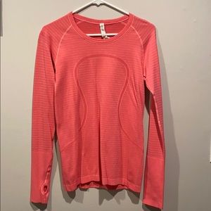 Lulu lemon shirt